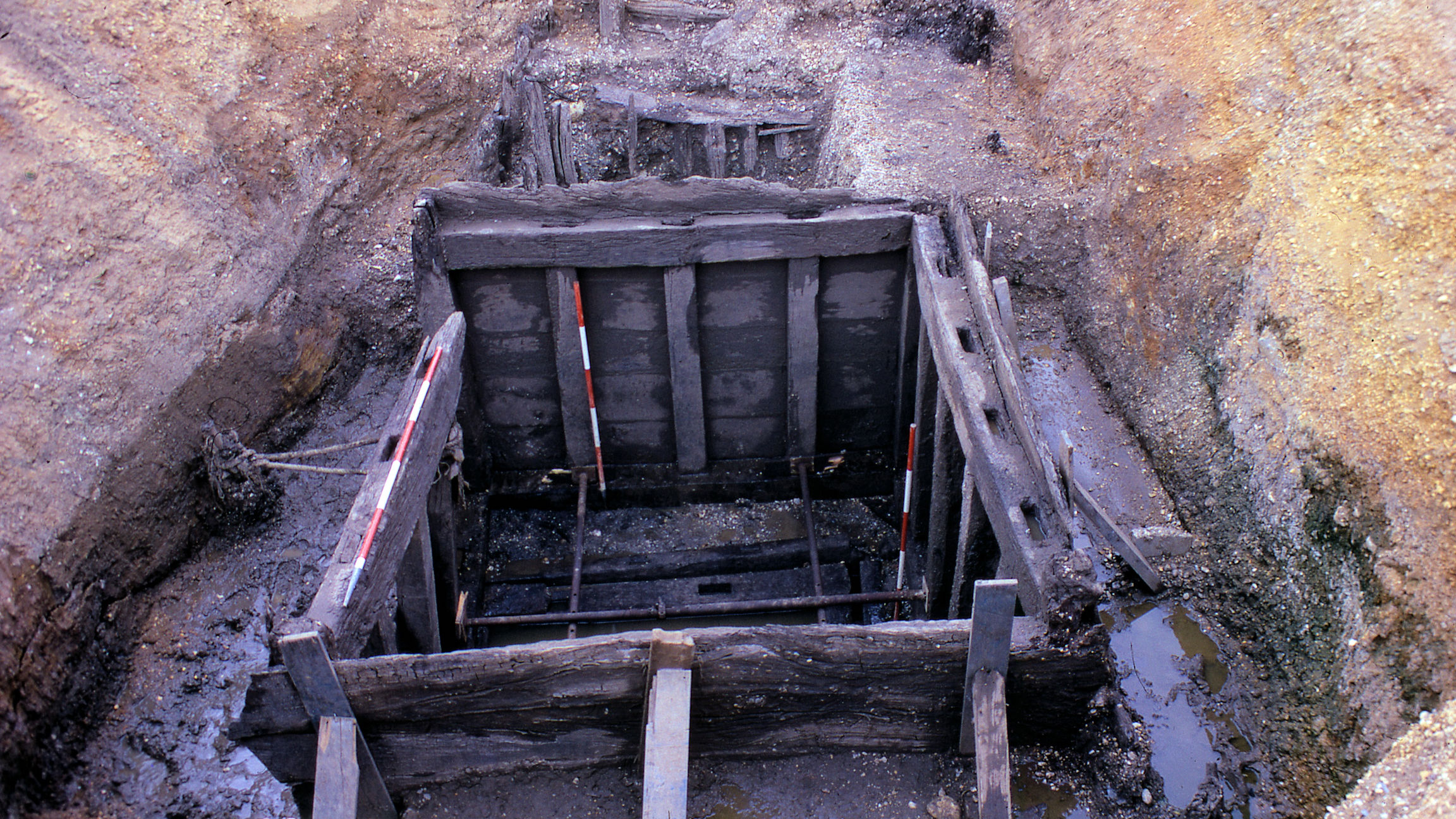 Medieval Fresh Water Cistern, Oyster Street