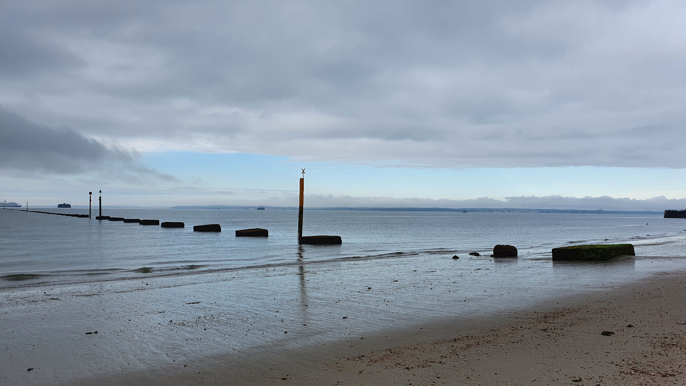 Submerged Barrier, Southsea